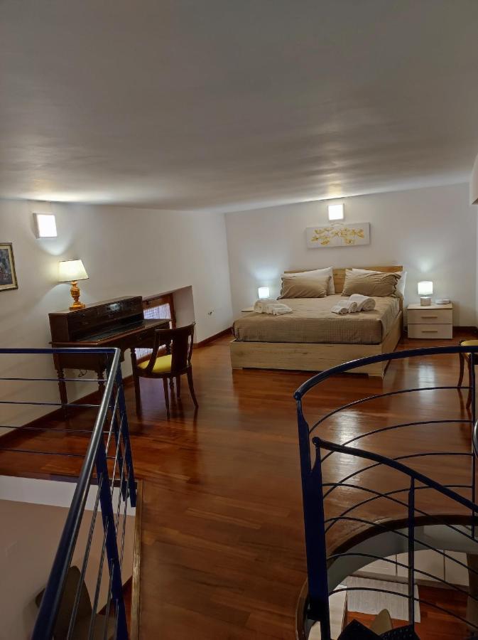 Marina Apartment City Centre Кальяри Экстерьер фото